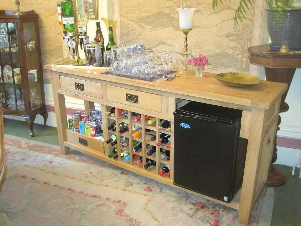 Mitchells Of Chester Guest House