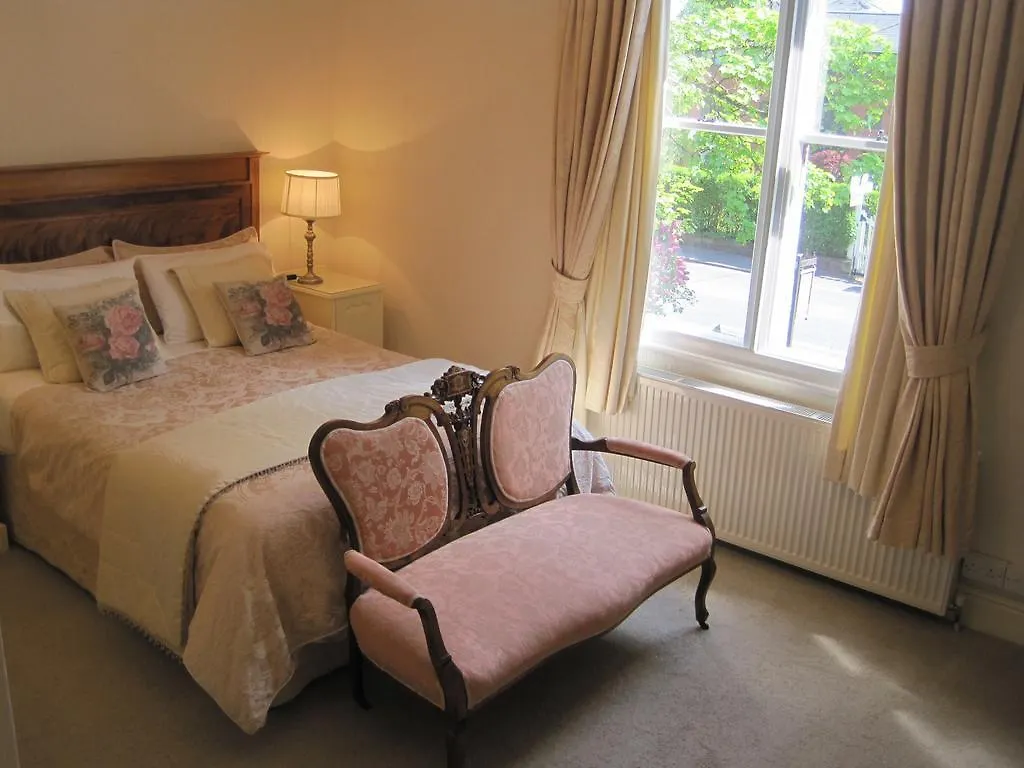 Mitchells Of Chester Guest House 5*,