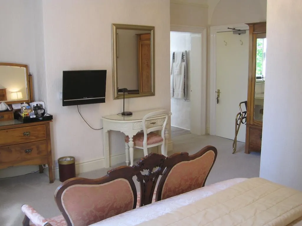 Mitchells Of Chester Guest House